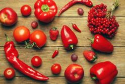 Названы полезные свойства овощей и фруктов красного цвета
