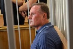 Экс-регионал Ефремов, которого судят три года, пойдет на выборы в первой десятке Оппоблока