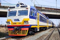 15 поїздів затримуються після нічної атаки РФ, два з них на понад 5 годин 