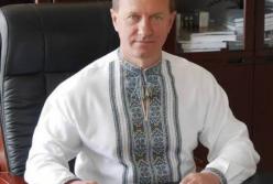 Родина мера Ужгорода розбудовує місто під час війни: розслідування