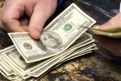 На межбанке в два раза сократился дефицит валюты