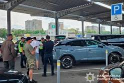 Поліція Києва провела рейди щодо паркування на місцях для осіб з інвалідністю