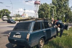 В Киеве возле метро сбили женщину (видео)
