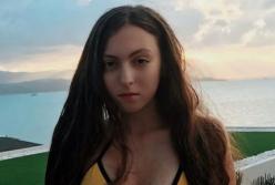 Дочь Оли Поляковой раскритиковали за снимок в купальнике (фото)