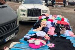 В Житомире продавец картошки приехала на рынок на элитном Rolls-Royce (фото)