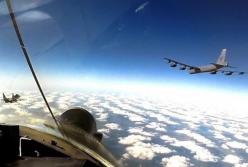 Бомбардировщики США будут регулярно летать над Украиной (фото)