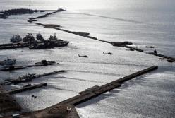 Россия ограничила полеты на Крымом и Черным морем