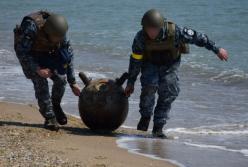 У ВМС ЗСУ сказали, через скільки років Чорне та Азовське моря очистять від мін