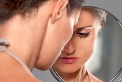 Названы болезни, которые можно определить по отражению в зеркале