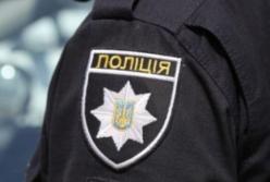 В Сумской области на избирательном участке мужчина ругался и сопротивлялся полиции