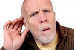  Медики назвали неожиданную причину потери слуха в старости
