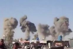 Після кровопролитних авіаударів Пакистан та Афганістан пішли на перемир’я: відео масованих бомбардувань