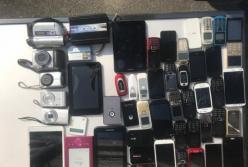 В Киеве задержали домушников, которые обворовали 19 домов (видео)