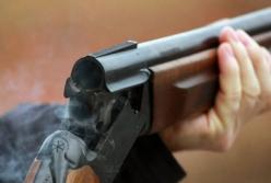 В Киеве мужчина обстрелял спасателей, которые тушили пожар в его доме