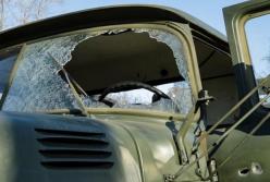 Грузовик ВСУ был подбит на Донбассе противотанковой ракетой (фото)