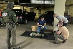 Экс-чиновника задержали на взятке в 6 млн долларов руководству САП и НАБУ