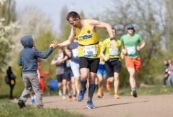 У Києві пройшов півмарафон Незламності 2024 (відео, фото)