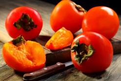 Кому нельзя есть хурму