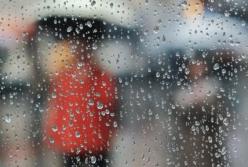 Дожди и сильный ветер: синоптики предупредили украинцев об ухудшении погоды
