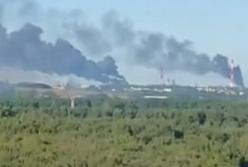 "Та скільки можна?!": росіяни нарахували понад 50 вибухів у Ярославлі, де НПЗ за рік горів 9 разів (відео)