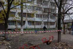 В Днепре из окна 16-го этажа выбросилась молодая женщина