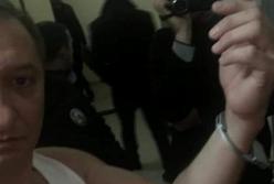 Экс-нардепа от "Свободы" задержали из-за драки с нардепом от "Слуги народа" (видео)