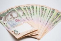 До 5000 гривен включительно: Рада увеличила сумму переводов без финмониторинга