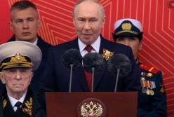 "Може попросити Зелю, щоби інтернет дозволив для росіян": Москва та Пітер без зв'язку, почався парад (відео) 