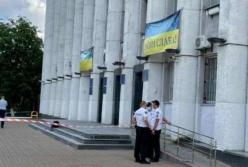 На Киевщине мужчина обстрелял горадминистрацию