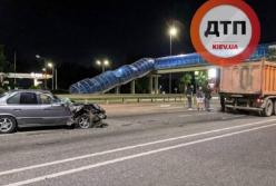 На Одесской трассе пьяный водитель устроил ДТП с грузовиком