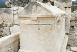 Археологи нашли в древнем городе "элитные" гробницы (фото)