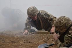Боевики усилили обстрелы на Донбассе: в ход пошло тяжелое оружие