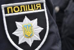 В Ровно полицейскому сломали нос, когда он документировал нарушение