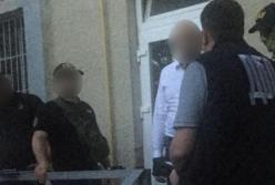 ​В Черновицкой области задержали начальника отделения полиции за взятку офицеру военкомата