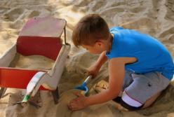 Школьные каникулы вредны для детей: названы причины