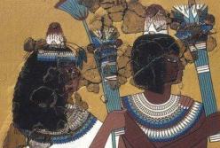 Археологи нашли загадочные "шапки" древних египтян