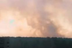 Масштабный пожар в Чернобыльской зоне: огонь уже приблизился к Припяти (видео)