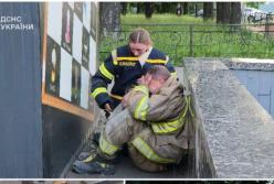 Працювали під обстрілами: у Києві загинули троє надзвичайників, ще 14 поранені, є важкі (фото, відео)