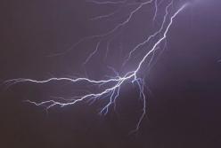 В Африке молния попала в дом и убила десять детей