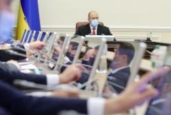 Кабмин утвердил план борьбы с олигархами