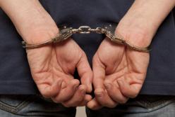 В Одессе пытались обокрасть зенитный ракетный дивизион: одному из преступников патрульный прострелил ногу