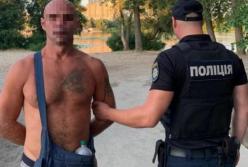 В Киеве задержали рецидивиста, который избил и ограбил пожилого мужчину