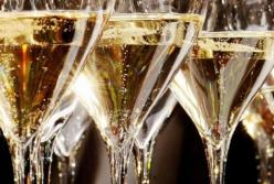 Цена на игристое вино в Украине повысилась