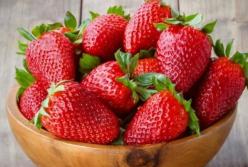 Ранняя клубника: как правильно выбирать ягоды, чтобы не отравиться