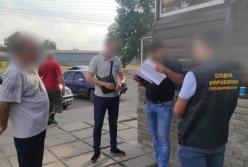 На Днепропетровщине глава поселкового совета получил взятку за отвод земли под АЗС