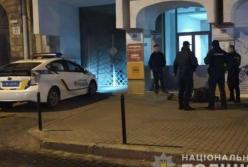 Во Львове конфликт между двумя мужчинами закончился резней (фото)