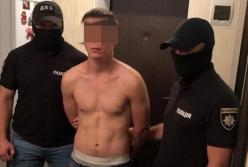 Уголовник несколько месяцев терроризировал киевскую полицейскую