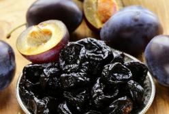 Ученые назвали сухофрукт, предотвращающий набор веса