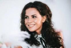 Настя Каменских показала свадебное нижнее белье (фото)