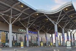 В одесском аэропорту нашли оборудование с ионизирующим излучением